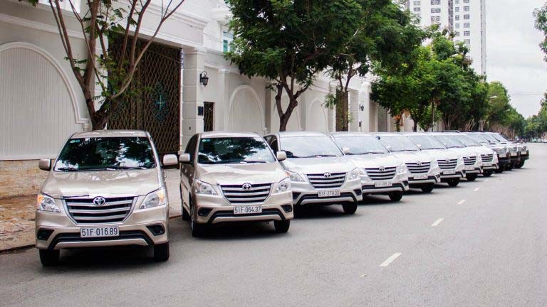 Dịch vụ cho thuê xe Anh Minh chuyên dòng Innova 7 chỗ hiện đại