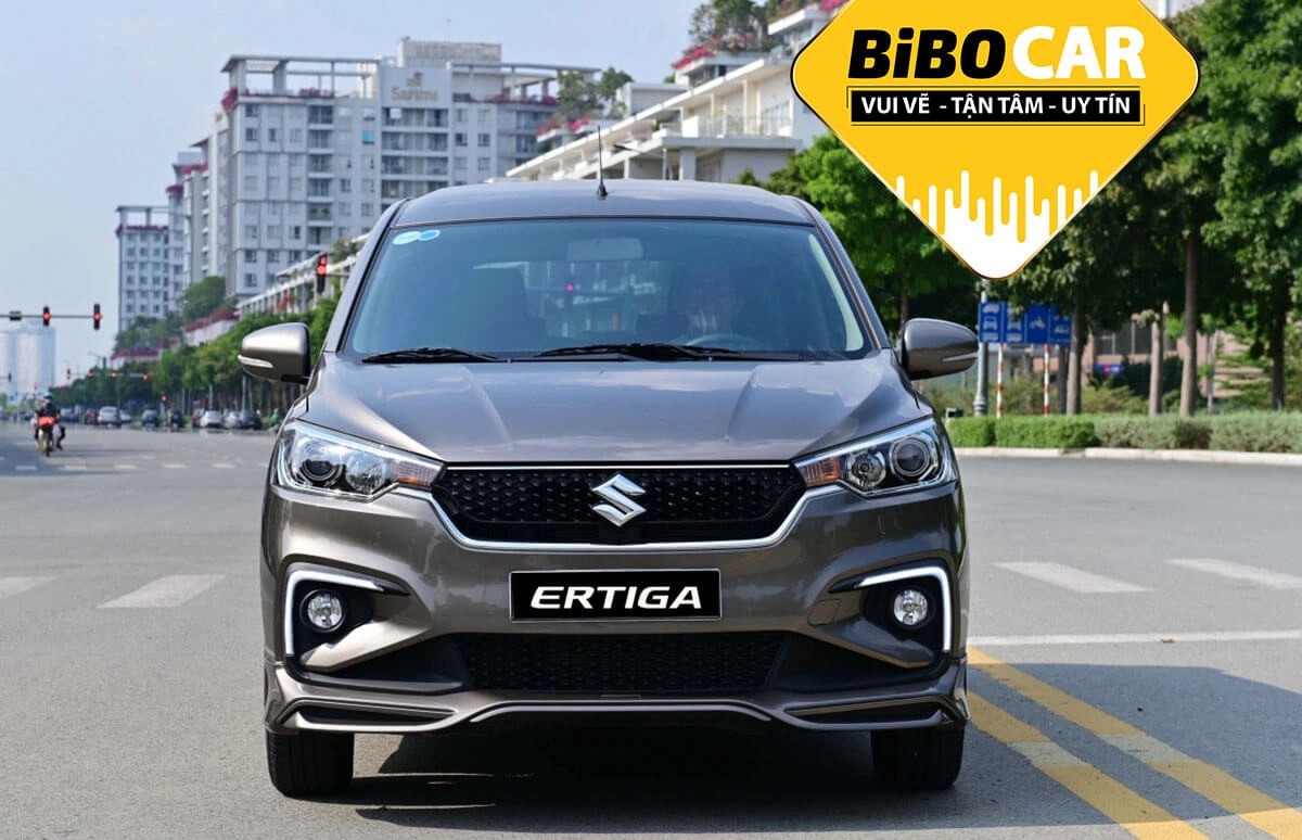 Chuyên gia kiểm tra động cơ xe ô tô Suzuki cũ