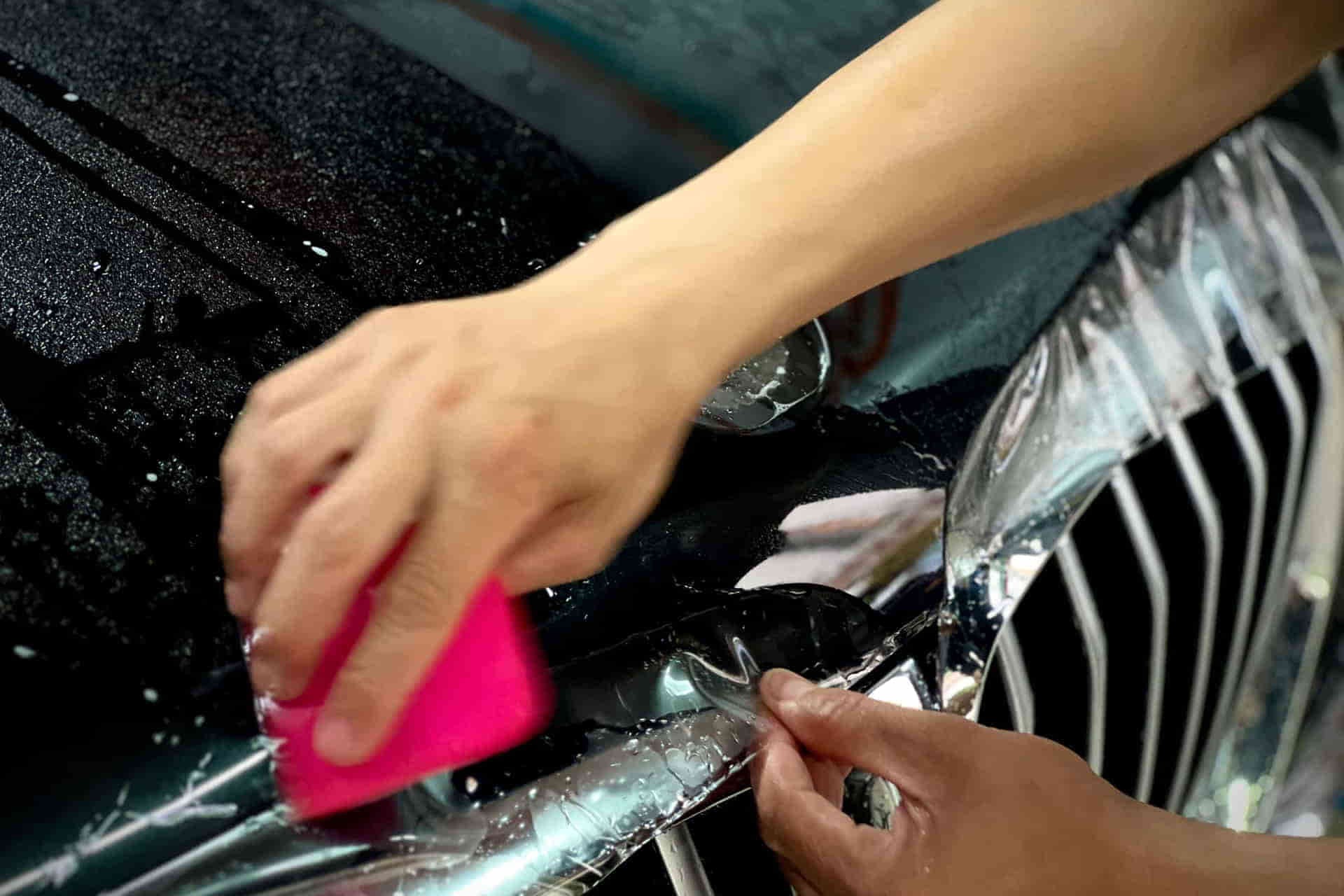 Sài Gòn Xe Hơi cung cấp dịch vụ dán phim PPF APEAX cao cấp nhất hiện nay, thương hiệu Mỹ, nhập khẩu 100%, bảo vệ tối ưu các công dụng của xe