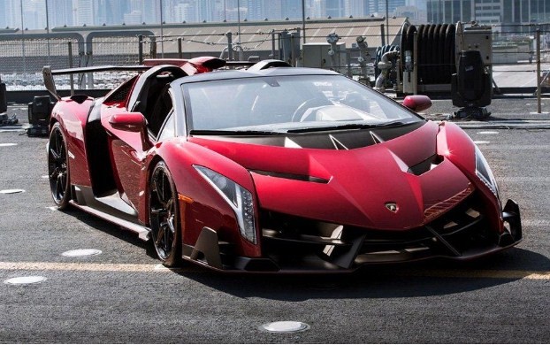 Lamborghini Veneno Roadster - xe ô tô đẹp và đắt với thiết kế cực đoan