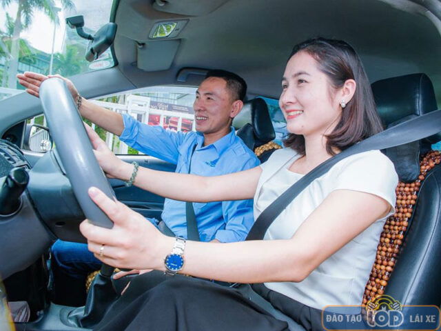 top cac trung tam day lai xe o to nen hoc