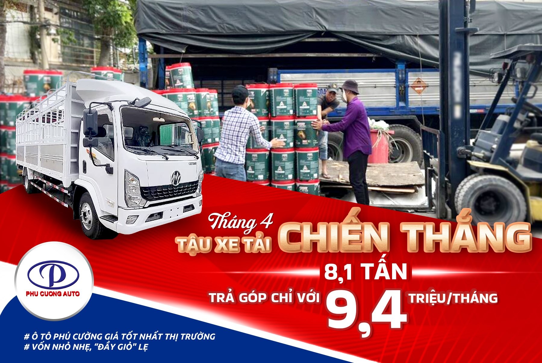 Người phụ nữ vui vẻ nhận chìa khóa xe, tượng trưng cho việc xác định khả năng chi trả là cách quản lý xe ô tô trả góp một cách nhẹ nhàng.