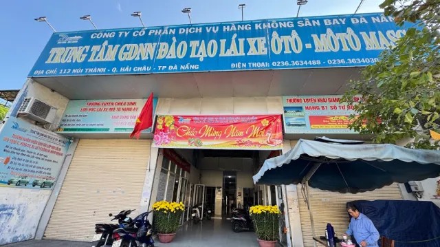 Trung tâm dạy nghề lái xe Masco Đà Nẵng có kinh nghiệm lâu năm trong đào tạo lái xe ô tô, với giáo viên tận tâm.