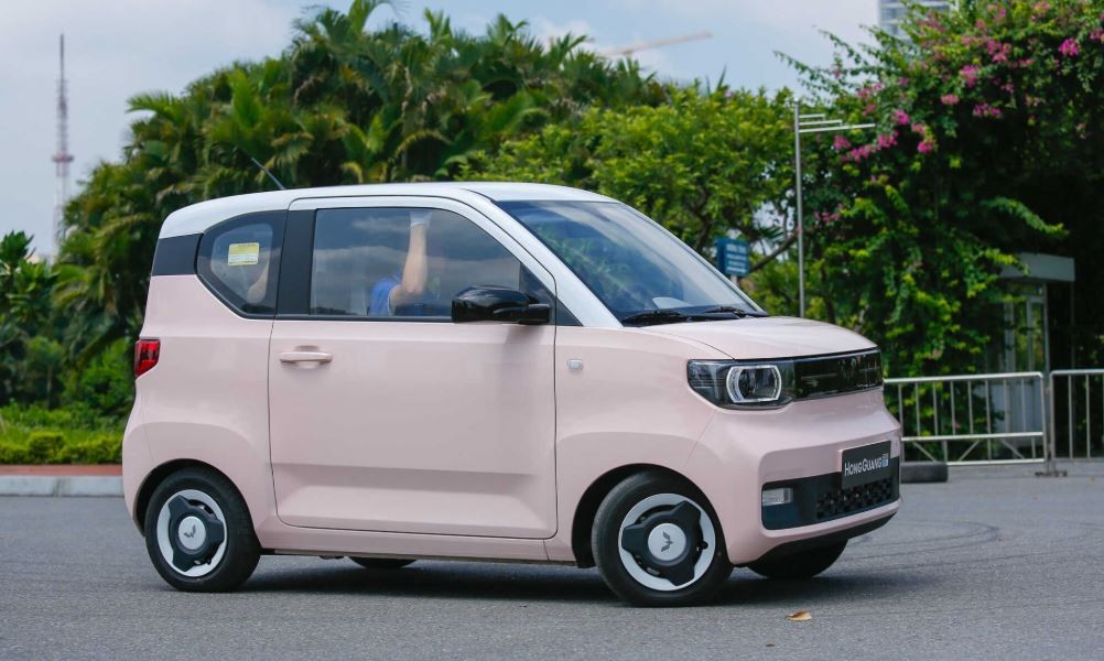 Wuling Hongguang Mini EV, xe ô tô điện 4 chỗ nhỏ gọn, tiện lợi cho đô thị