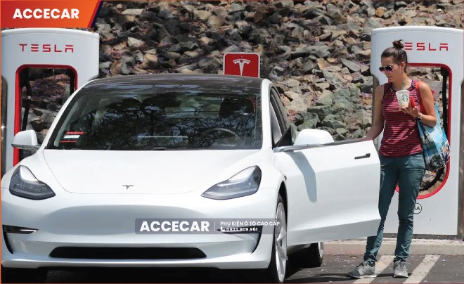 Hệ thống sạc xe ô tô điện Tesla tiện lợi và nhanh chóng