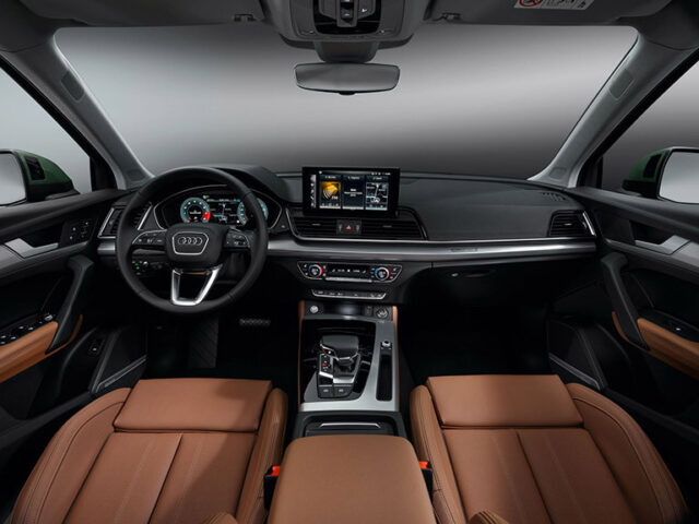 Nội thất tối giản nhưng sang trọng của Audi Q5, tạo không gian thoải mái cho xe ô tô hạng sang cho nữ