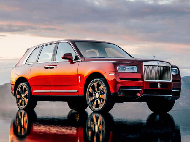 Rolls-Royce Cullinan, mẫu SUV xe ô tô hạng sang cho nữ yêu thích phong cách cổ điển