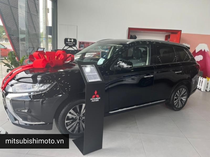 Mitsubishi Outlander, một lựa chọn đáng cân nhắc trong các loại xe ô tô Mitsubishi SUV 7 chỗ