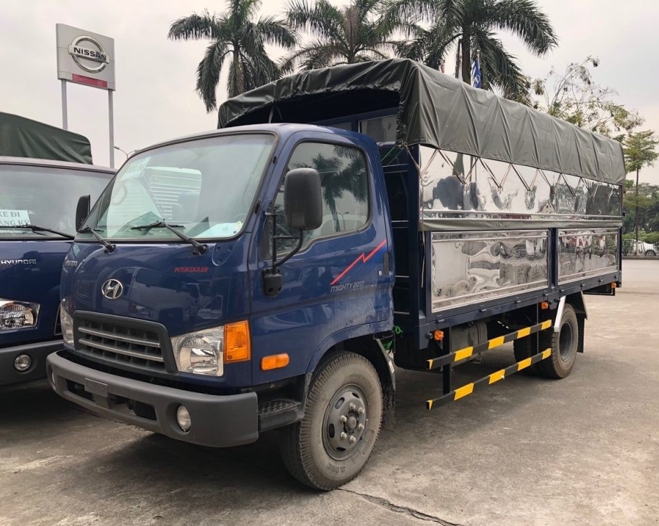 xe oto tu do 7 tan hyundai 1
