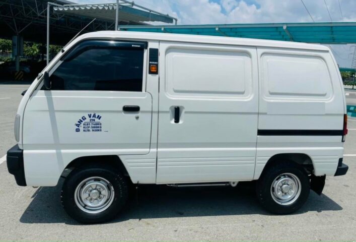 xe tai van cu 2021