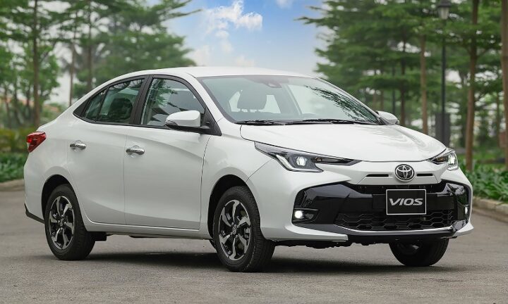 xe toyota 4 cho bid599 1 1