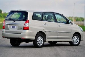 Dàn xe Toyota Innova đời 2015 sẵn sàng cho thuê xe ô tô Bắc Ninh