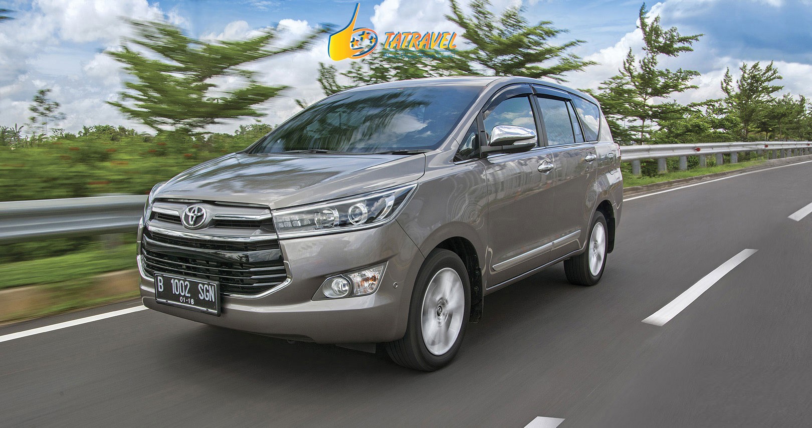 Thuê xe Toyota Innova 7 chỗ Đà Lạt: Thanh lịch, hiện đại và rộng rãi