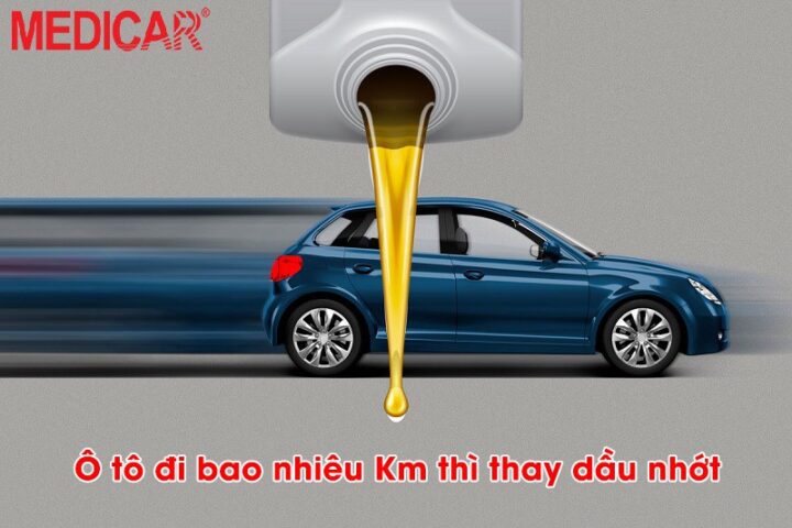 Kiểm tra mức dầu để thay nhớt xe ô tô định kỳ