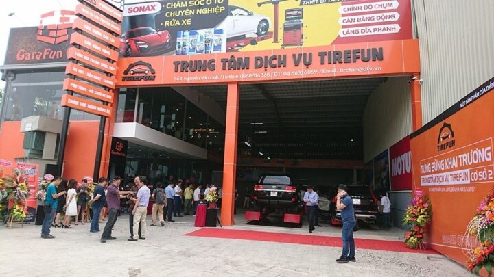 Kiểm tra độ sâu gai lốp và thành lốp khi mua lốp xe ô tô cũ Hà Nội