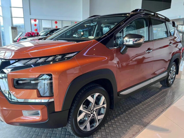 Tổng thể thiết kế mạnh mẽ, đậm chất SUV của xe ô tô 7 chỗ Mitsubishi Xpander Cross 2023