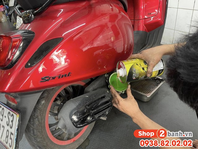 Tìm hiểu về nhớt ENI AGIP được ưa chuộng cho xe tay ga và Piaggio