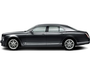 Mẫu xe Bentley Continental GT màu trắng, đại diện cho sự kết hợp giữa hiệu suất cao và sự sang trọng