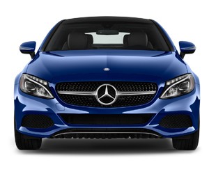 Mẫu sedan Mercedes-Benz màu trắng lịch lãm, thể hiện sự sang trọng và công nghệ hiện đại