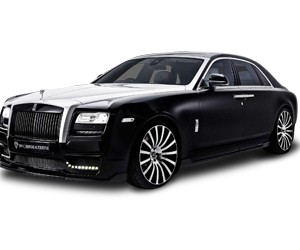 Mẫu xe Rolls-Royce Phantom màu đen sang trọng, biểu tượng của sự xa hoa và đẳng cấp bậc nhất