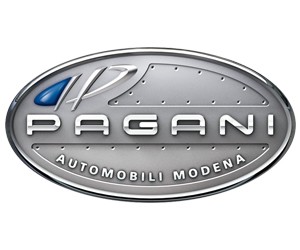 Logo xe Pagani với tên thương hiệu và chữ P cách điệu, biểu tượng cho siêu xe Ý