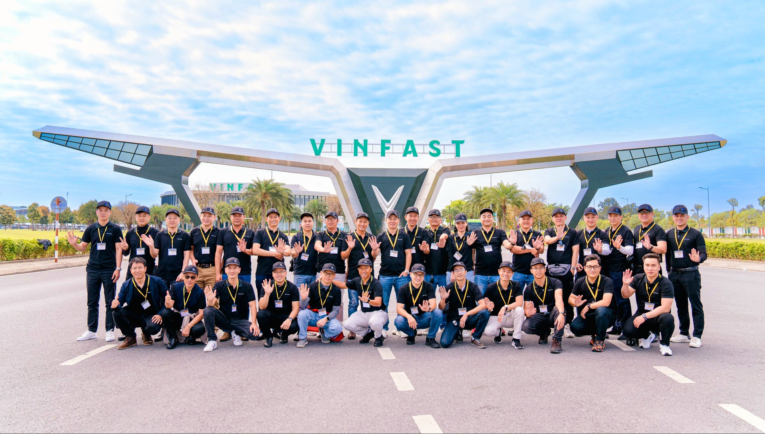 Cận cảnh một robot trong dây chuyền sản xuất ô tô VinFast