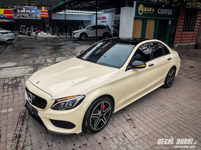 Dan Doi Mau Xe Mercedes Mau Kem Barbie 3