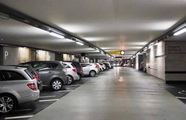 Khu vực đậu xe an toàn tại bãi giữ xe ô tô tháng Tam Bình