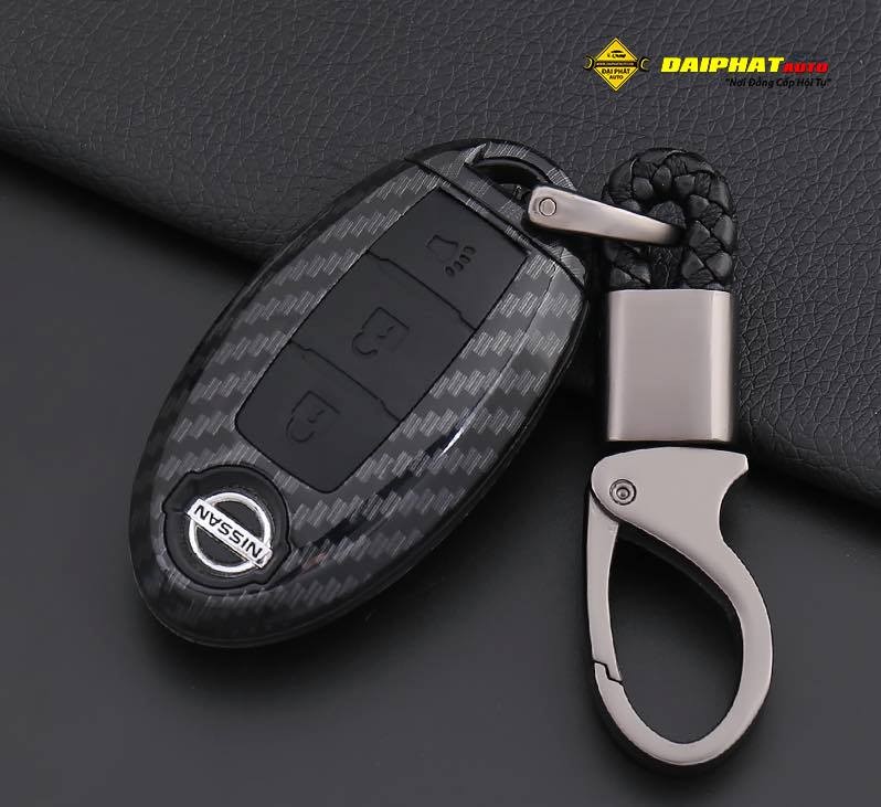 Chi tiết bao da bọc chìa khoá xe ô tô Nissan carbon, bền bỉ