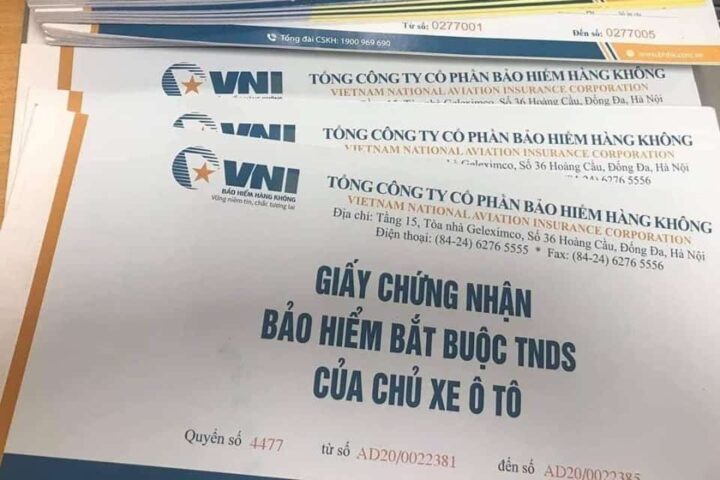Mức phí bảo hiểm trách nhiệm dân sự xe ô tô và giấy chứng nhận