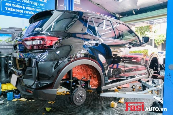 Cách âm hốc bánh xe là giải pháp hiệu quả cho xe ô tô chạy ồn