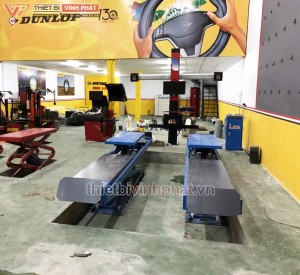 Chi tiết bàn nâng và hệ thống cân chỉnh góc đặt bánh xe
