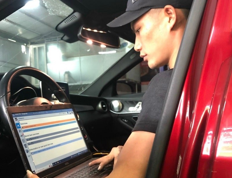 Chẩn đoán lỗi xe ô tô bị rung giật bằng thiết bị chuyên dụng