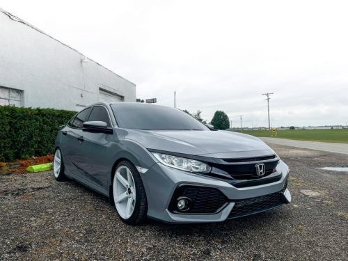 Tô màu xe Honda Civic xám titan: Tạo sắc thái hiện đại cho tập tô màu xe ô tô