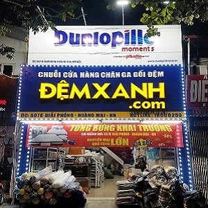 Một cửa hàng uy tín chuyên cung cấp các giải pháp nội thất ô tô và đệm gỗ xe ô tô tại khu vực Giải Phóng.