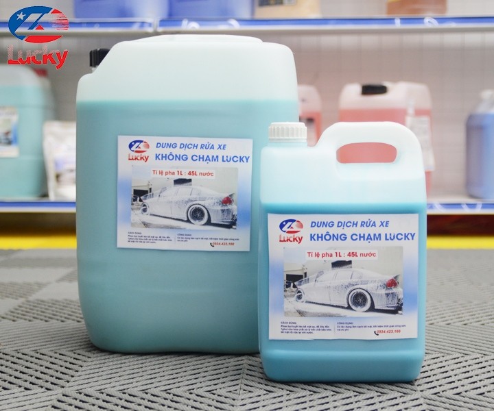 Dung dịch rửa xe không chạm cao cấp, an toàn cho sơn xe ô tô