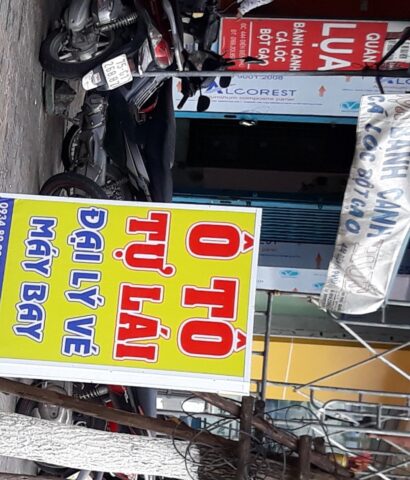 Dịch vụ thuê xe ô tô tự lái sôi động dịp Tết