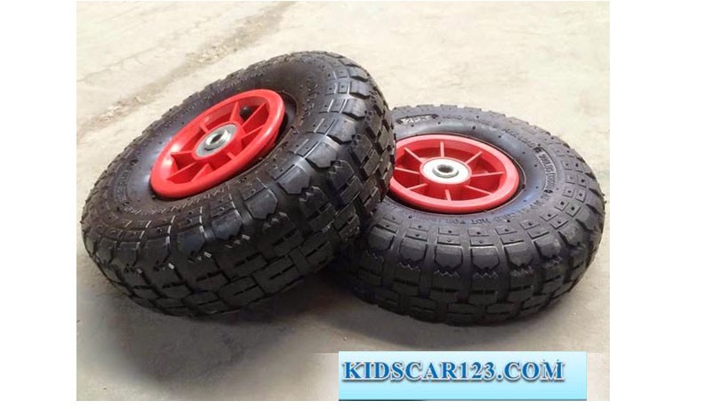 Chi tiết bánh hơi xe ô tô điện trẻ em với thiết kế chắc chắn
