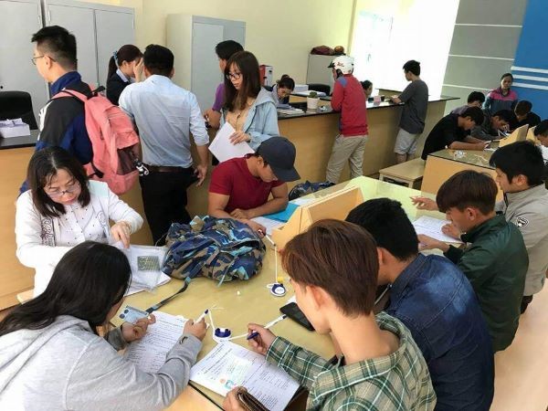 Tìm hiểu chi tiết học bằng lái xe ô tô bao nhiêu tiền và các yếu tố ảnh hưởng đến tổng chi phí