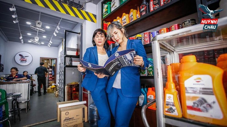 Chọn nhà cung cấp uy tín để mua nhớt lạnh xe ô tô chất lượng cao, đảm bảo nguồn gốc và tiêu chuẩn kỹ thuật
