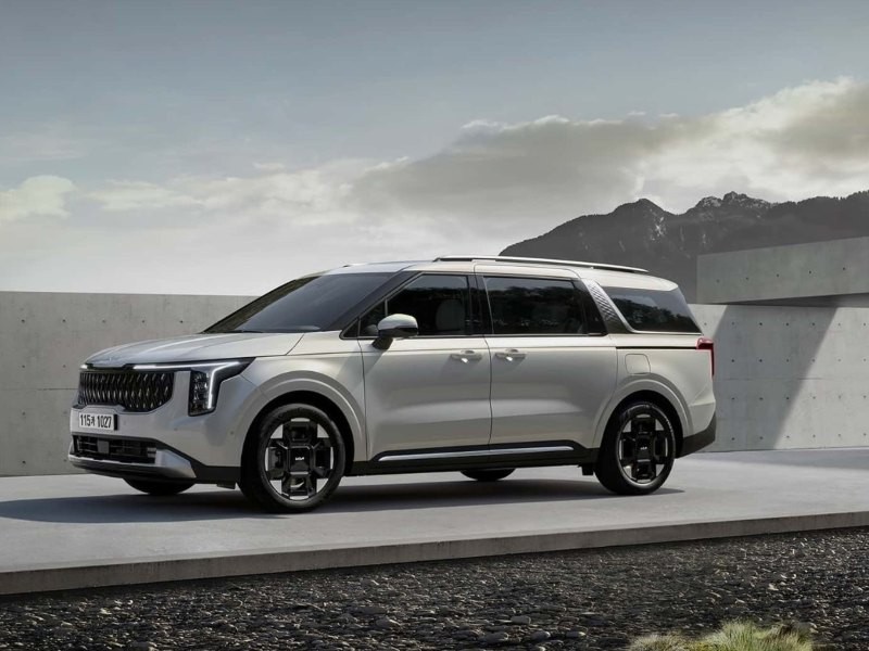 Kia Carnival là lựa chọn hấp dẫn cho gia đình có thành viên đông đúc