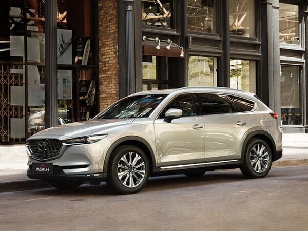 Xe ô tô 7 chỗ Mazda CX-8, đối thủ mạnh mẽ trong phân khúc SUV cỡ lớn.