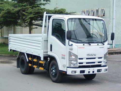 Xe tải Isuzu đã qua sử dụng, một lựa chọn phổ biến tại các salon ô tô xe cũ