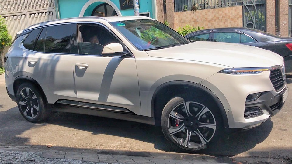 Heo dầu và đĩa phanh trên xe ô tô