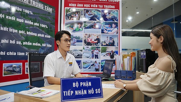 Học lái xe ô tô hạng B