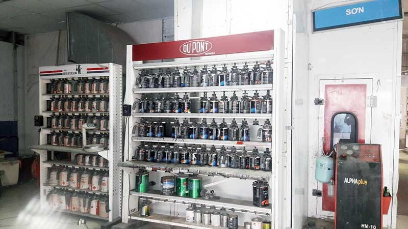 Dòng sơn cao cấp Dupont - US được sử dụng trong quy trình làm đồng sơn xe ô tô TPHCM