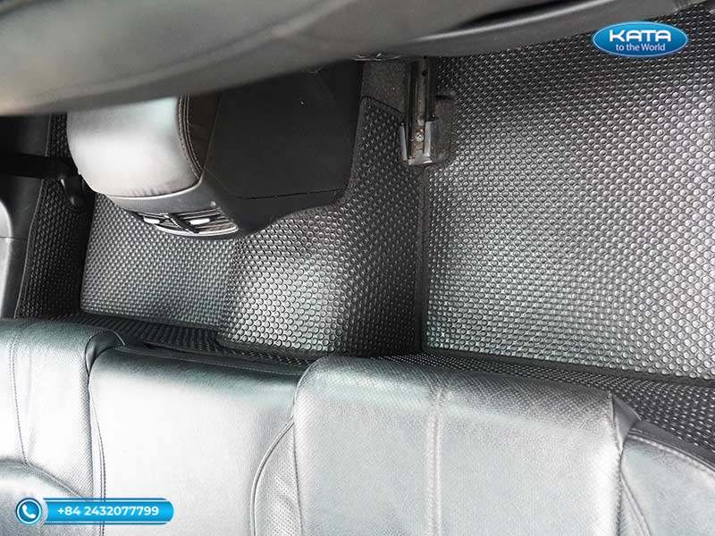 Thảm xe ô tô Mazda 3 Full Option cho hàng ghế thứ hai, che phủ tối ưu sàn xe