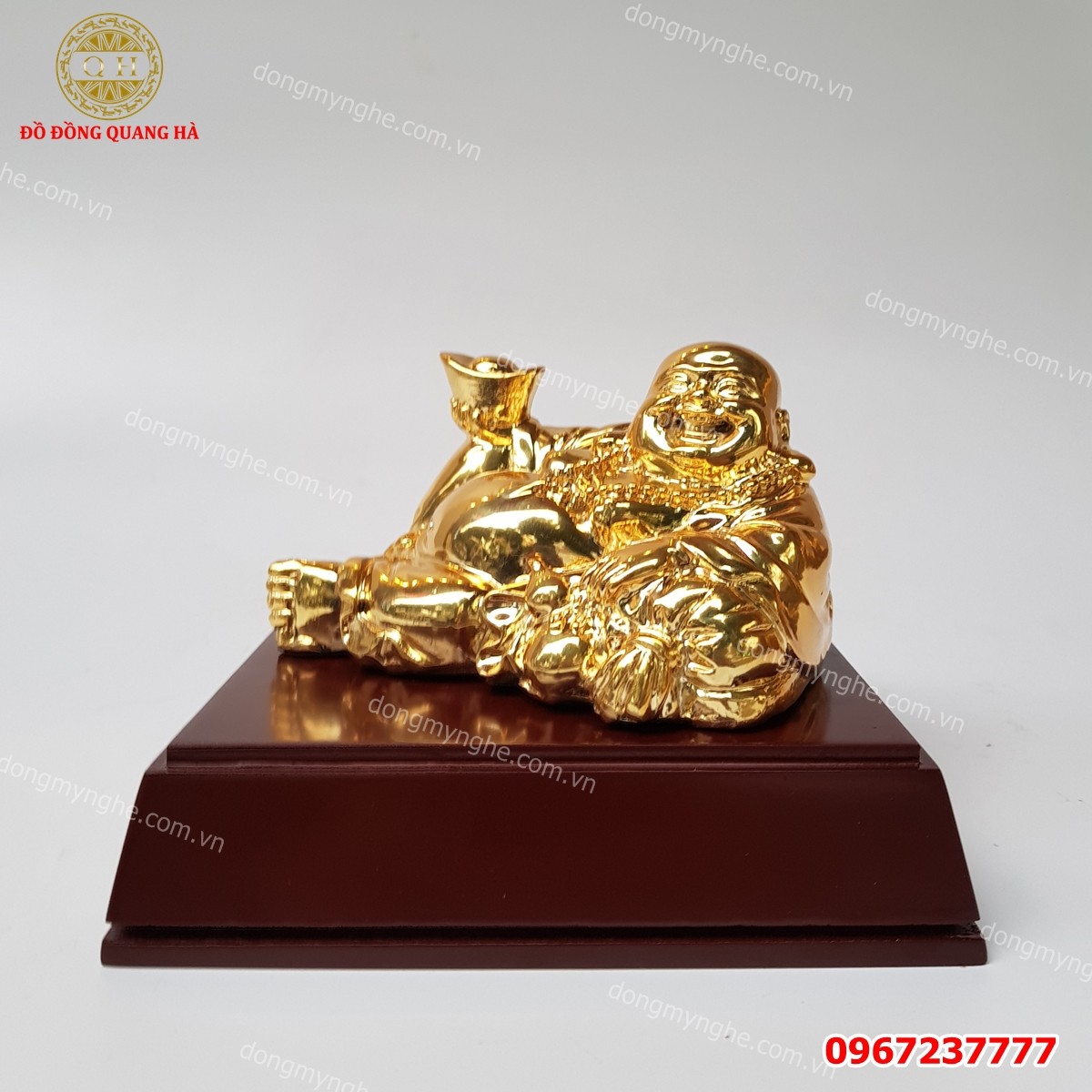 Tượng Phật Di Lặc mạ vàng 24k đặt trên xe ô tô, biểu tượng của tài lộc và an lạc, tượng Phật để xe ô tô TPHCM