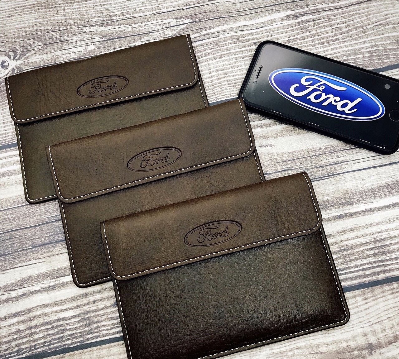 Ví đựng giấy tờ xe ô tô Ford