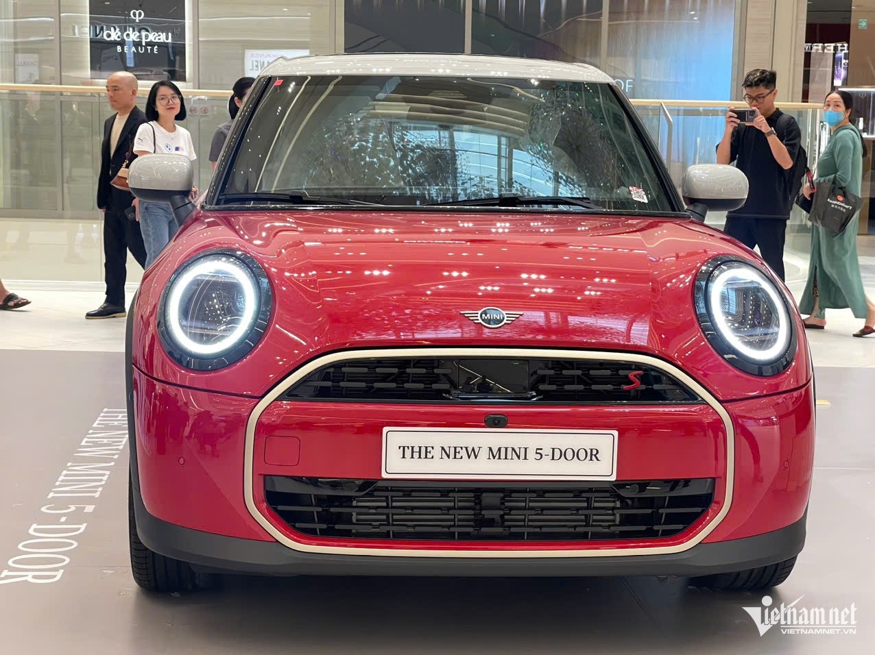 MINI Cooper S 5 cửa 2025 mang phong cách xe ô tô Anh quốc độc đáo